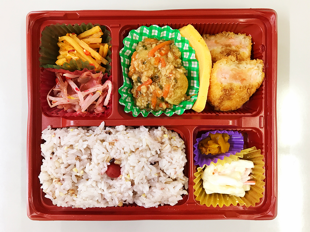 きなり弁当「日替わりデラックス弁当」税込500円